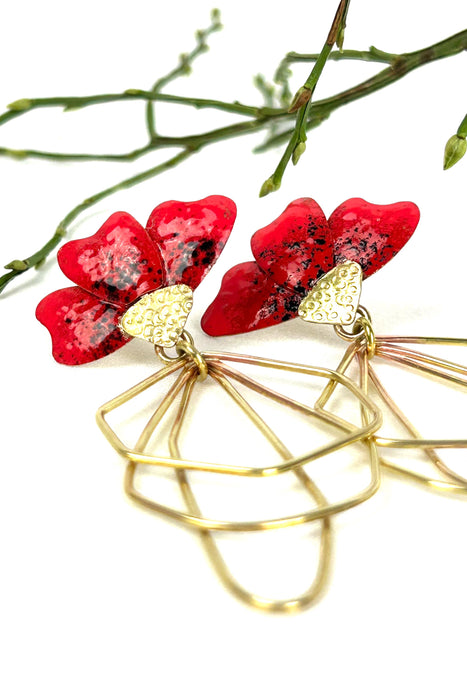 Ohrringe "Mohnblume" 18K vergoldet
Emaille Blumenschmuck mit Hintergrund,  Statement-Ohrringe für Damen, Schmuck mit Charakter