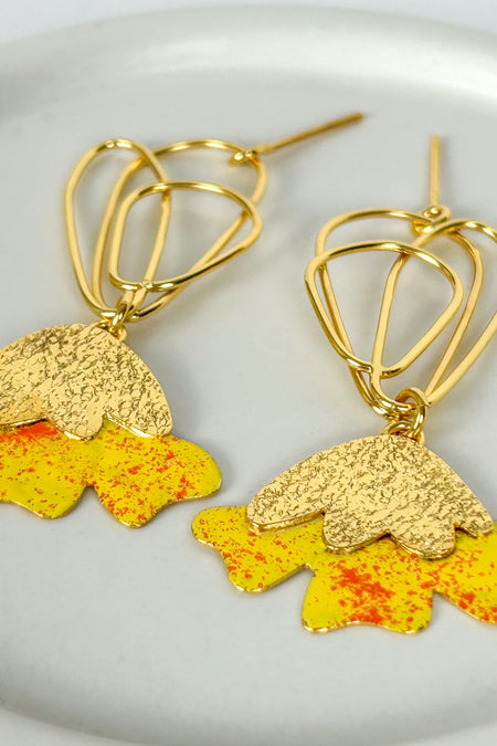 Gelbe Blumen, Ohrringe 18K, vergoldet
Blumenschmuck, handgefertigte Statement-Ohrringe für Damen zoom gelb
Schmuck mit Charakter